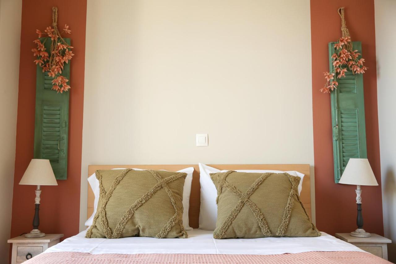 Beach House In Itea-Delphi 外观 照片